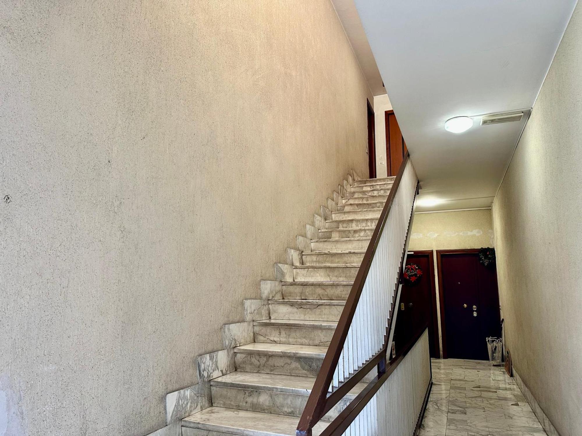 L'attichetto Con Aria Condizionata-centro * Velletri