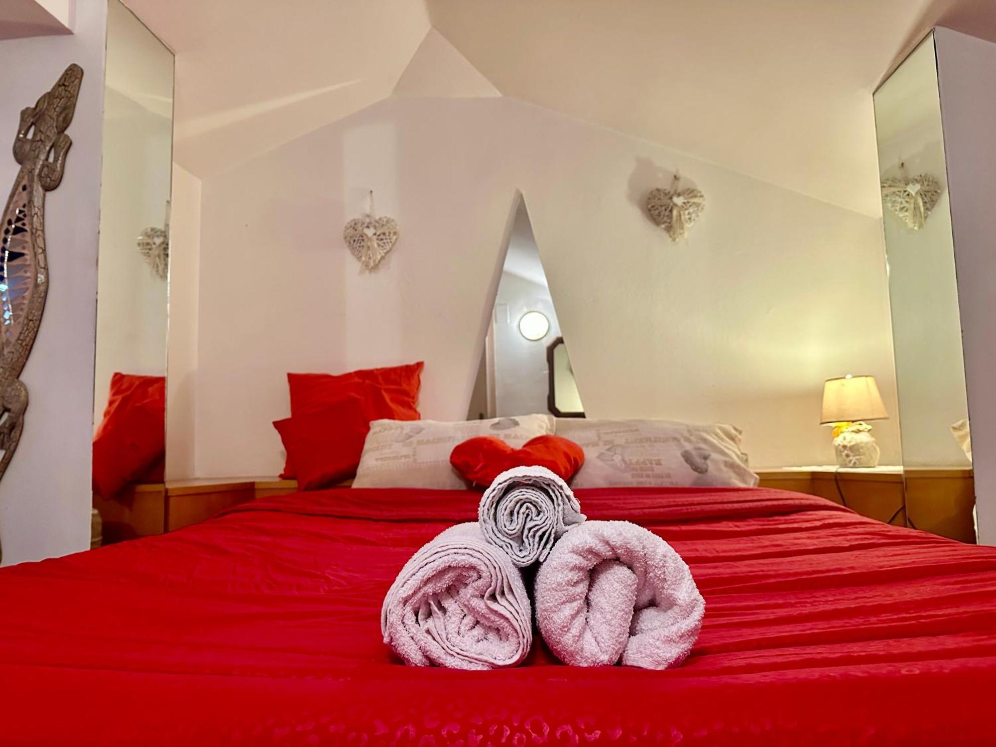 L'attichetto Con Aria Condizionata-centro Apartment